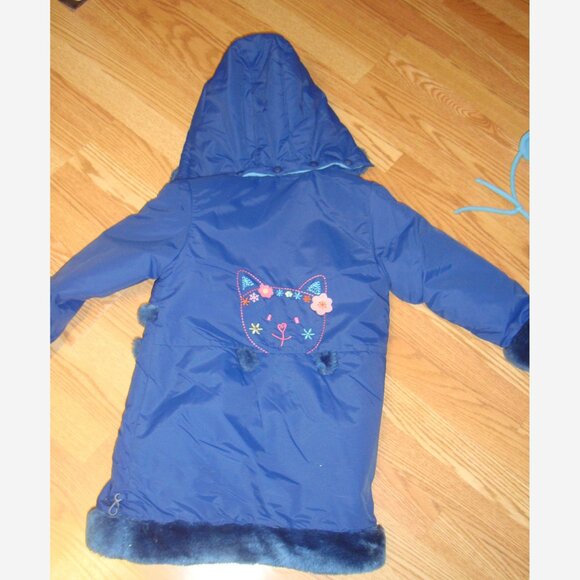 Embroidered Winter Coat, Hat and Mittens Youth Size 6 - Picture 3 of 3
